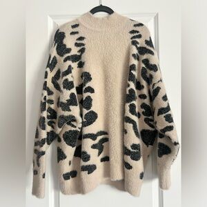 Evolution by Cyrus | Fuzzy Pullover Sweater | Tan Leopard Print | 2X